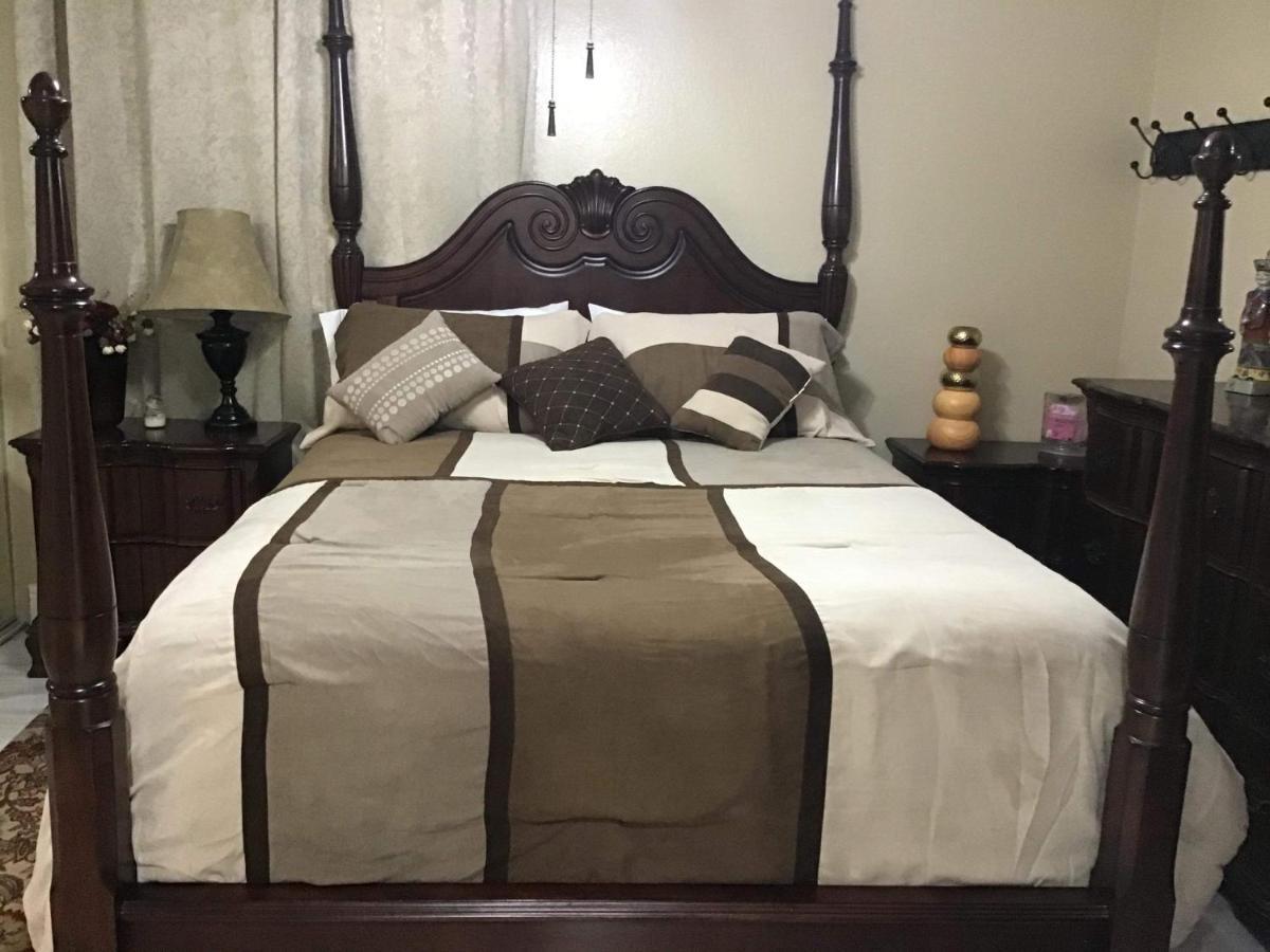 タンパ Mary'S Luxury Houseヴィラ エクステリア 写真