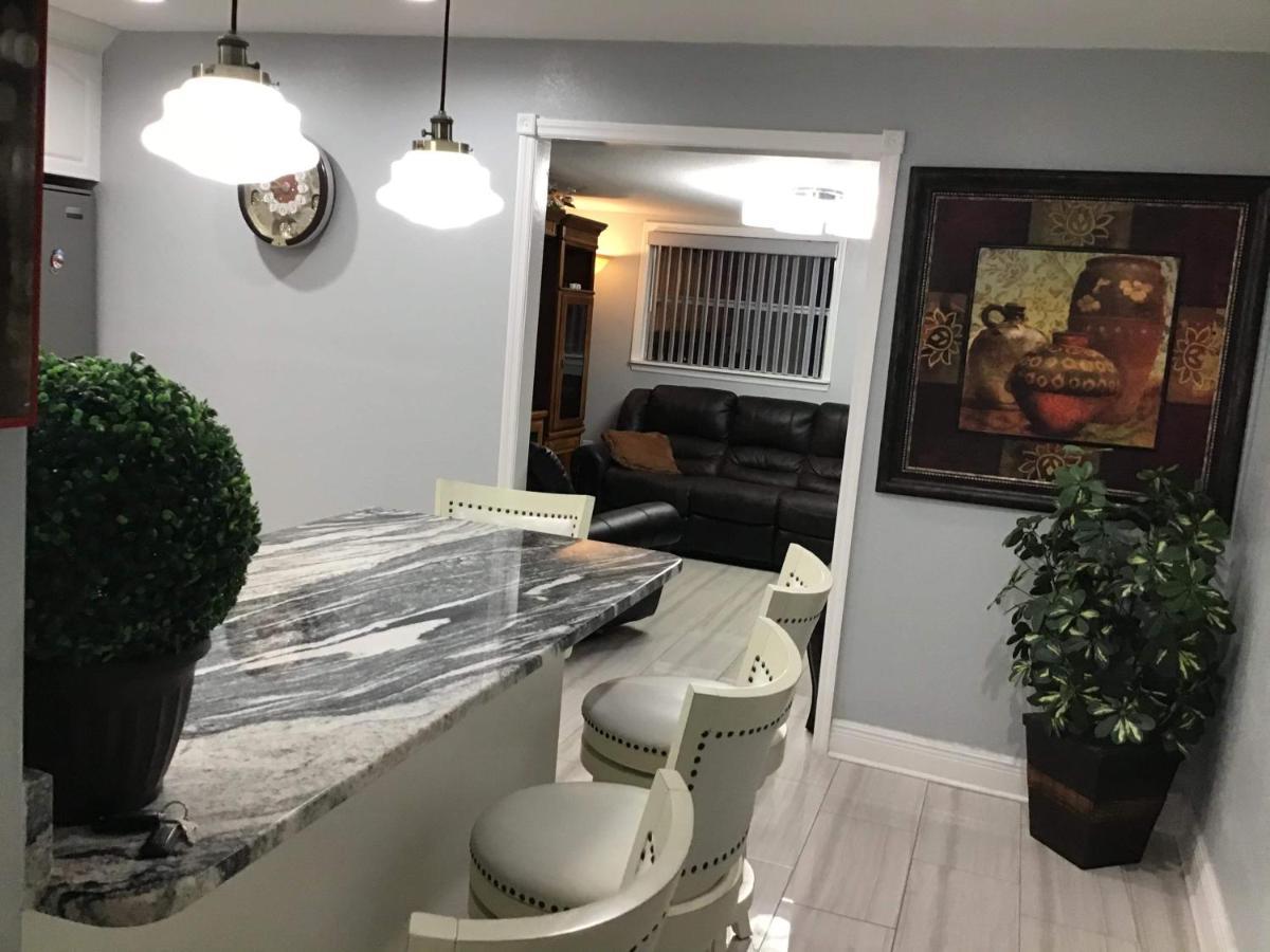 タンパ Mary'S Luxury Houseヴィラ エクステリア 写真