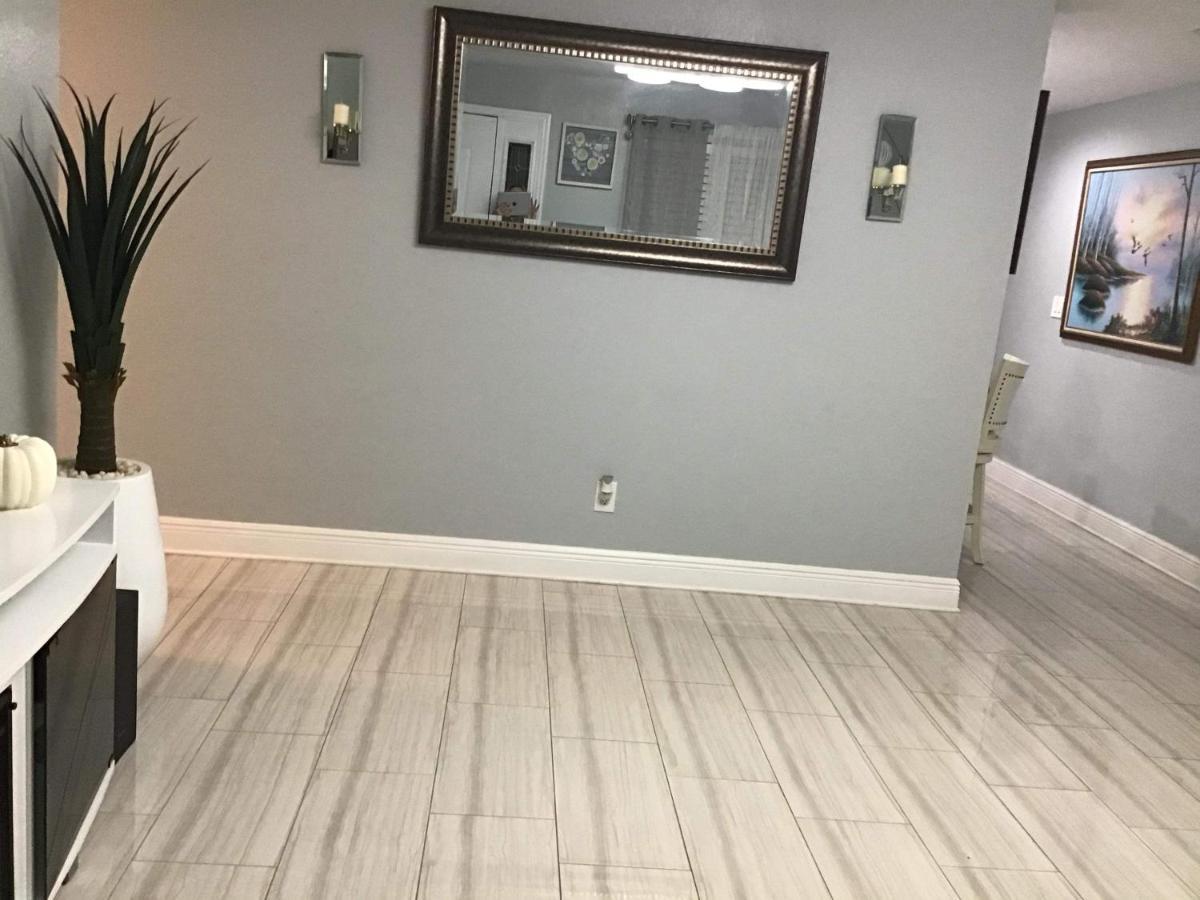 タンパ Mary'S Luxury Houseヴィラ エクステリア 写真