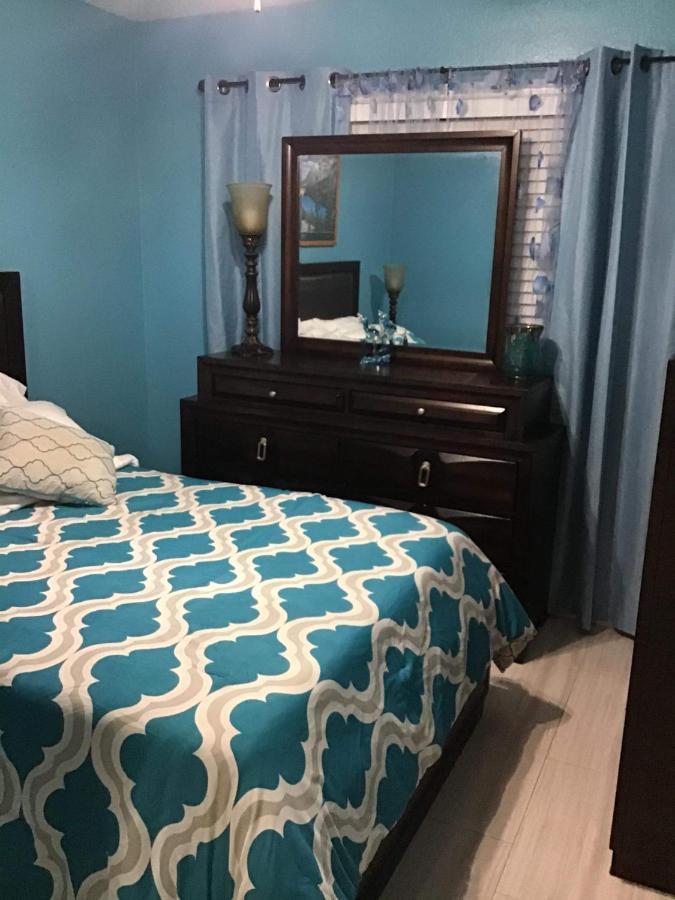 タンパ Mary'S Luxury Houseヴィラ エクステリア 写真